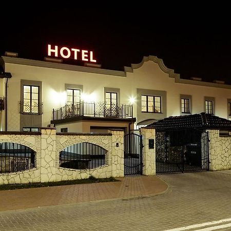 Hotel Notabene Świdnik 외부 사진