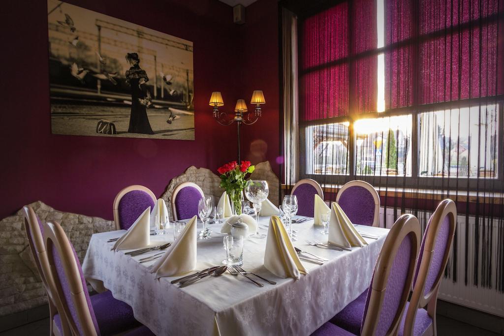 Hotel Notabene Świdnik 외부 사진