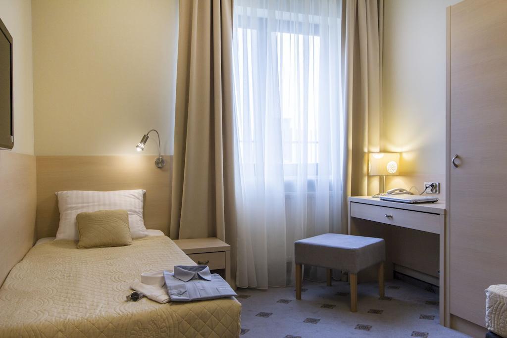 Hotel Notabene Świdnik 객실 사진