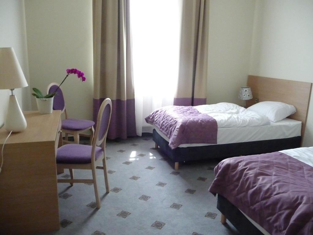 Hotel Notabene Świdnik 객실 사진
